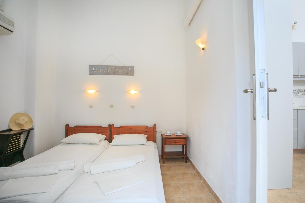 Paros Rita Studios Πίσω Λιβάδι Δωμάτιο φωτογραφία