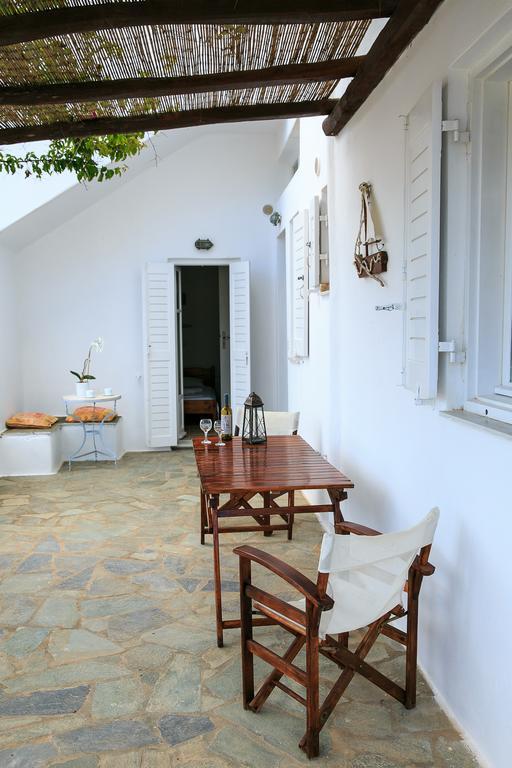 Paros Rita Studios Πίσω Λιβάδι Εξωτερικό φωτογραφία